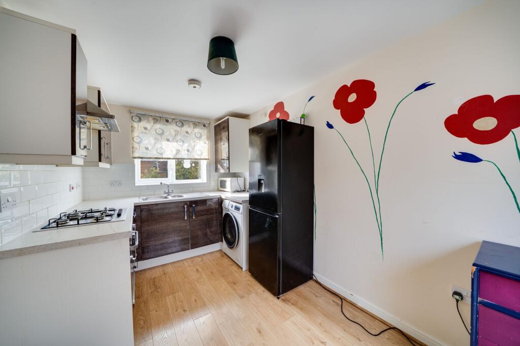 Park Lane, Woodside, TF7 photo 4