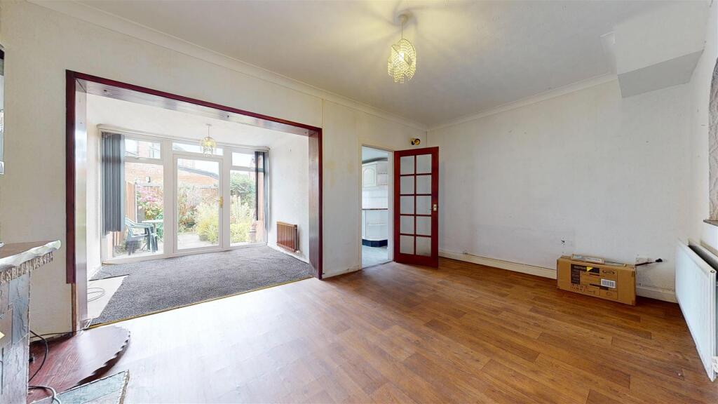 House in St Helens, Chadwick Green, Billinge Chapel End - View 5