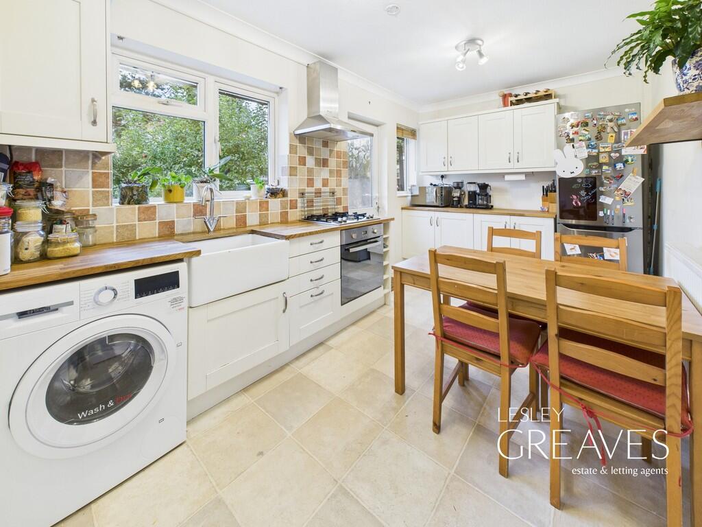 Harrogate Road, Nottingham photo 3
