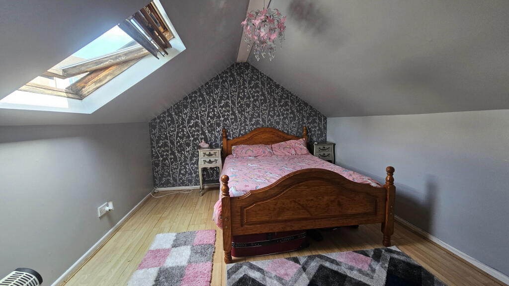 House in Plymouth - View 4
