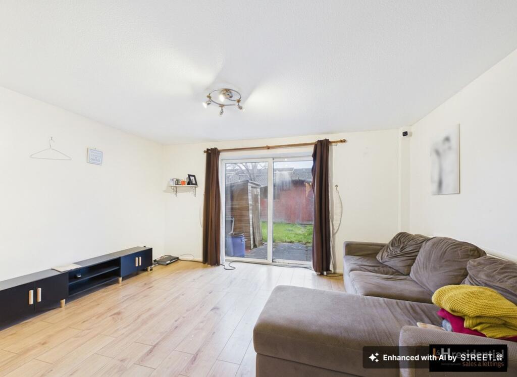 House in Watford - View 2