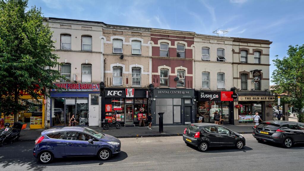 Main image of property: 399 Green Lanes, Haringey, London, N4 1EU