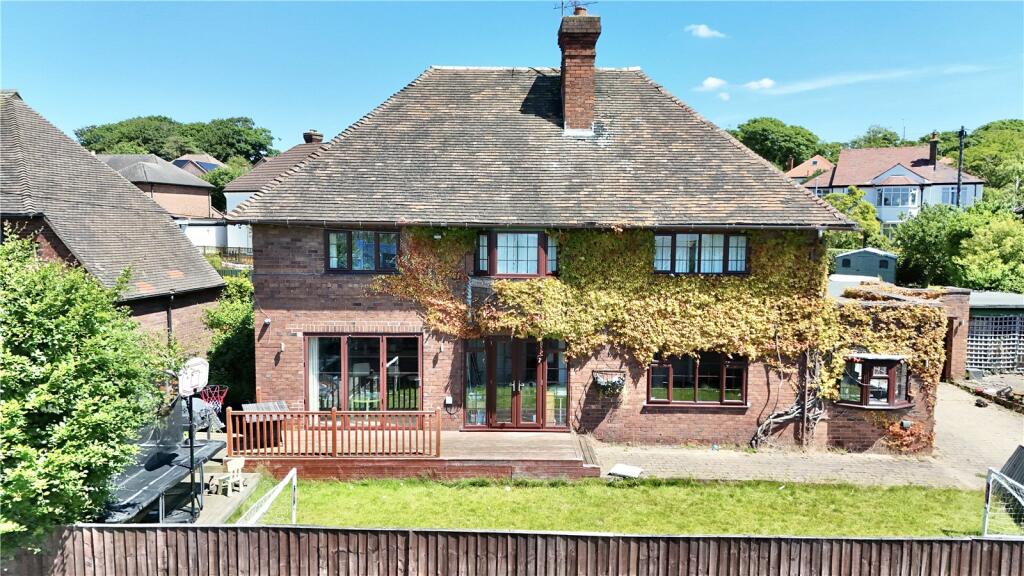 4-bed detached on Priory Road, West Kirby, Wirral, Merseyside, CH48, £875,000