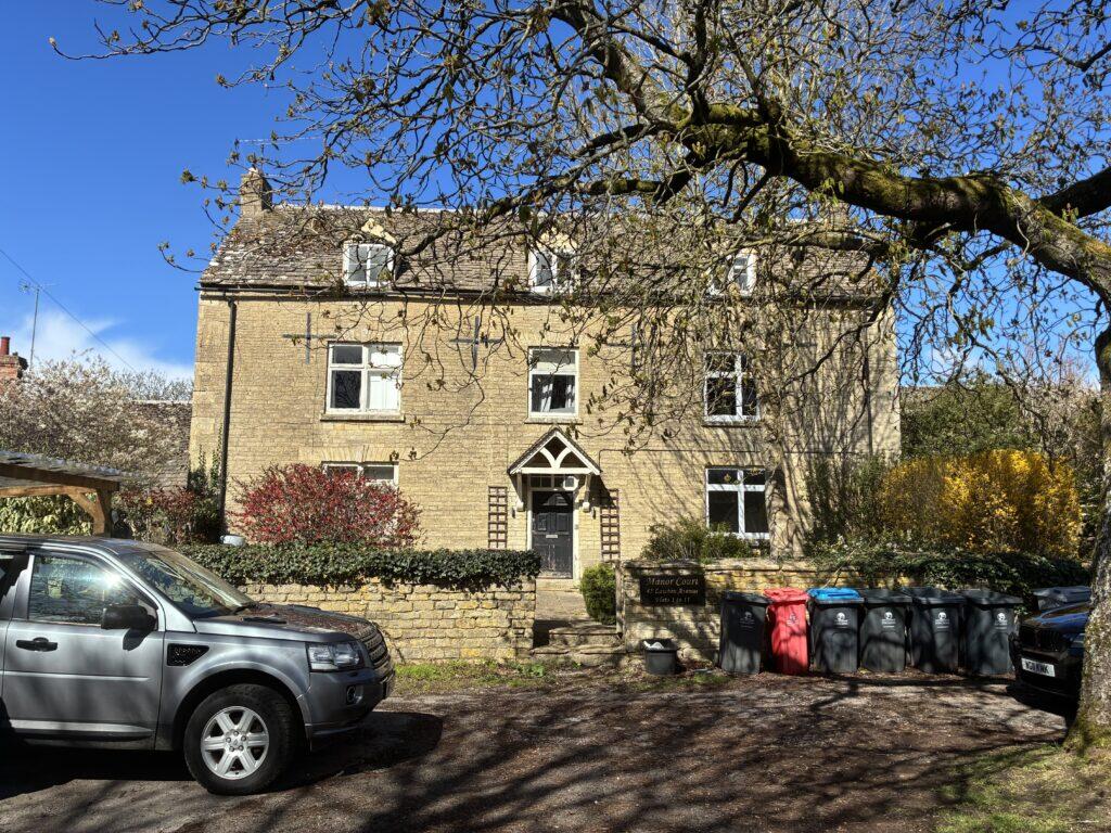 Main image of property: Flat 1, Manor Court, Lawton Avenue, Carterton, OX18 3JY