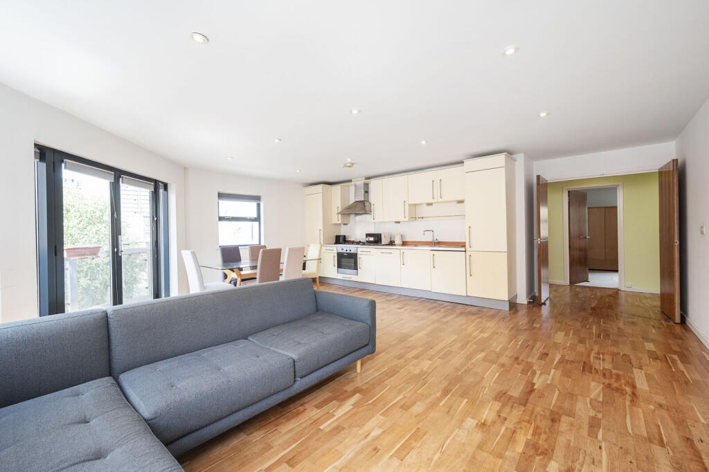Property photo 8