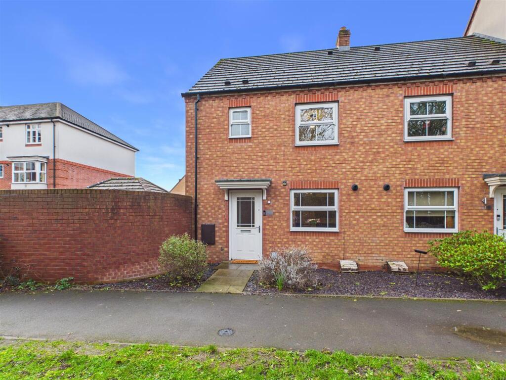 Main image of property: Viburnum Walk, Evesham