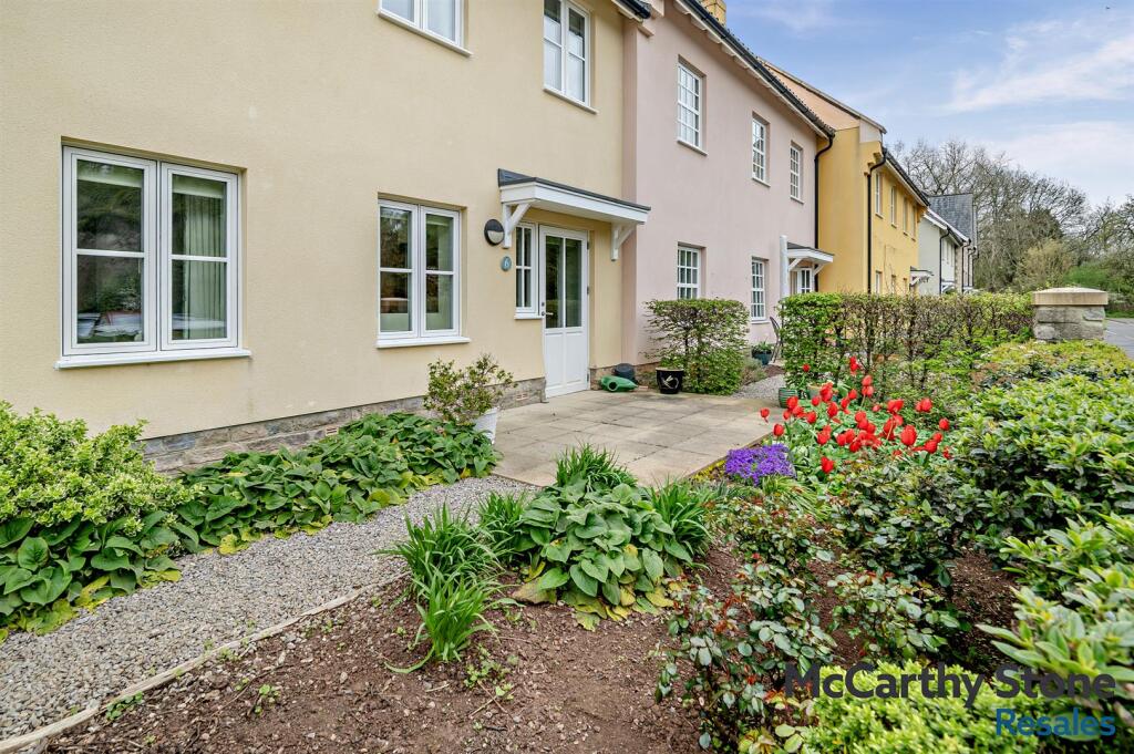 Main image of property: Barnhill Court, Barnhill Road, Chipping Sodbury, Bristol