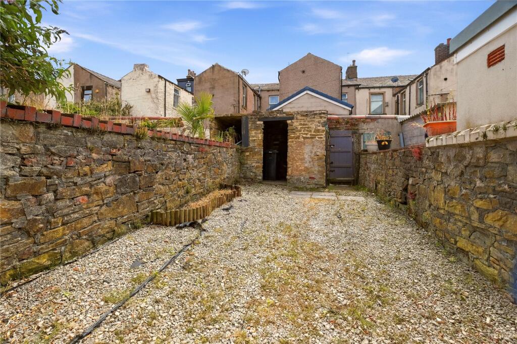 House in Hyndburn, Lancashire - View 4