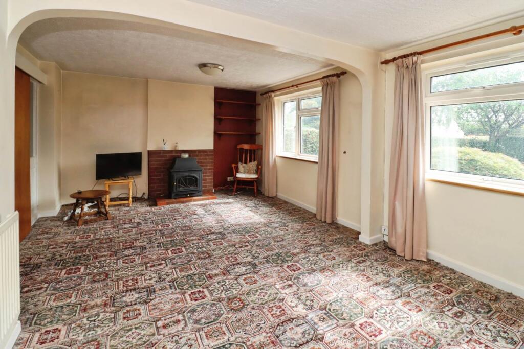 House in Wirral, Liverpool City Region - View 2
