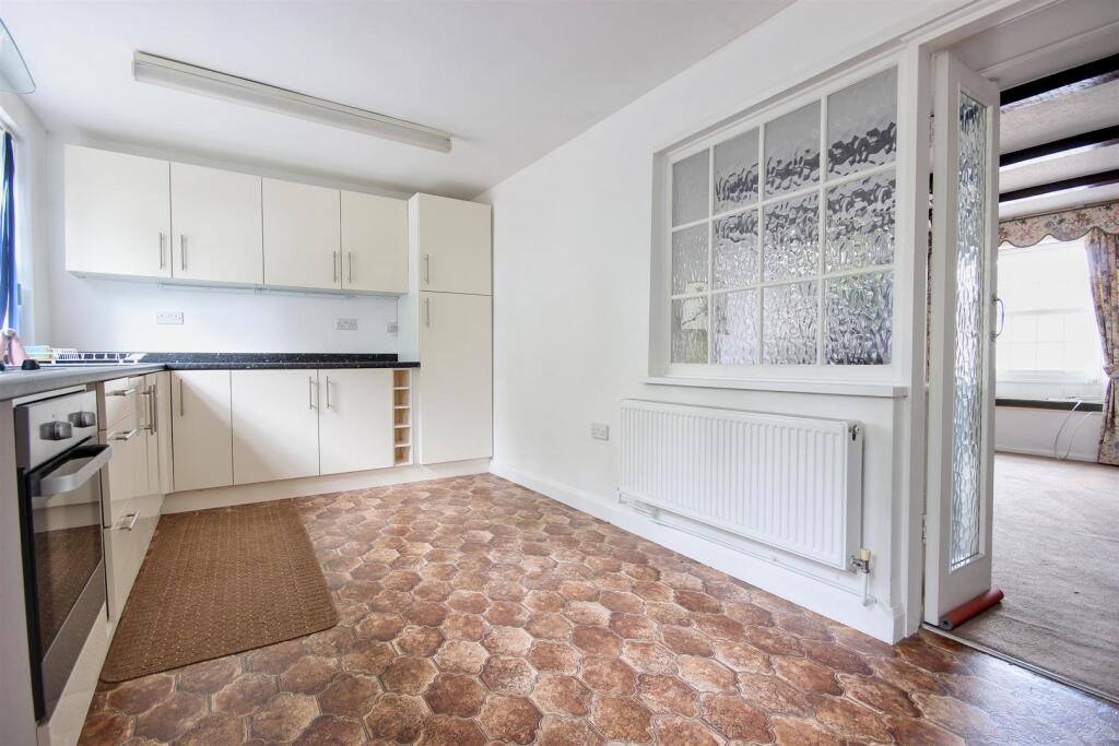 House in Hornsea, East Riding of Yorkshire - More