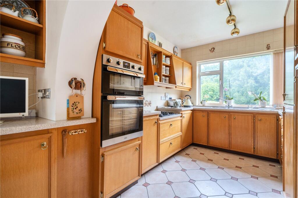 Downside Road, Backwell, Bristol, Somerset, BS48 photo 4