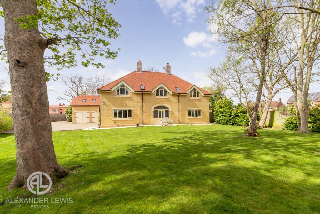 Main image of property: Clifton House Gardens, Clifton, Beds, SG17 5FR