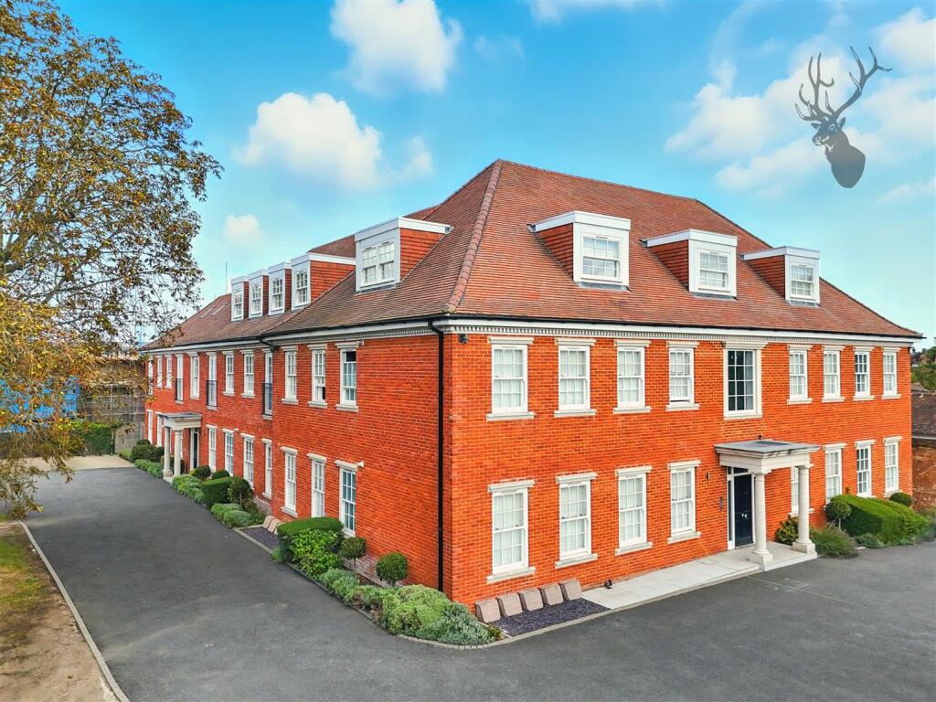 Main image of property: Manor Road, Chigwell
