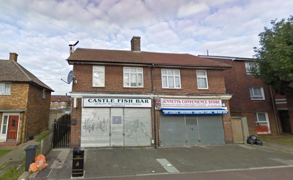 Main image of property: 202A Bennetts Castle Lane, Dagenham, Essex, RM8 3XP