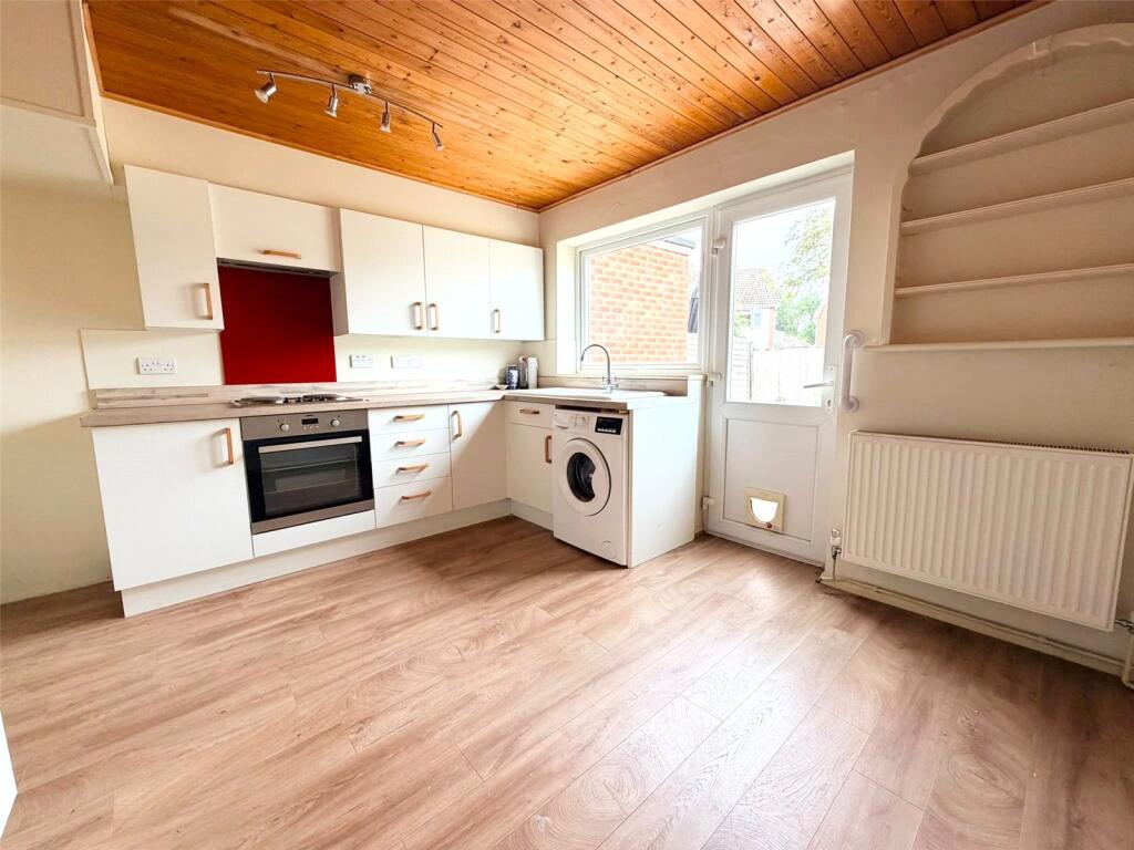 House in Swindon - View 4