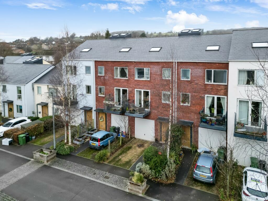 Main image of property: Old Hospital Lawn, Stroud, Gloucestershire, GL5