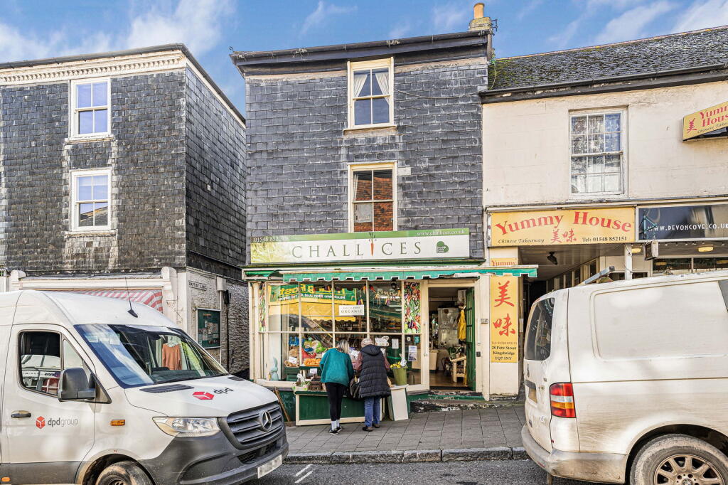 Main image of property: Fore Street, Kingsbridge, TQ7 1NY