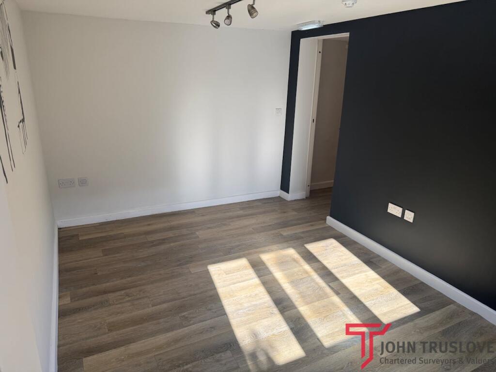 Additional image 7 of The Courtyard Offices, The Old Bank, 55 High Street, Alcester, B49 5AF