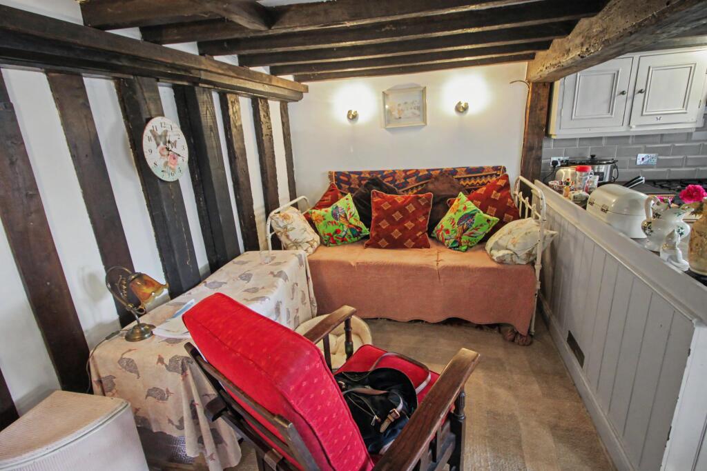 House in Tonbridge - View 4