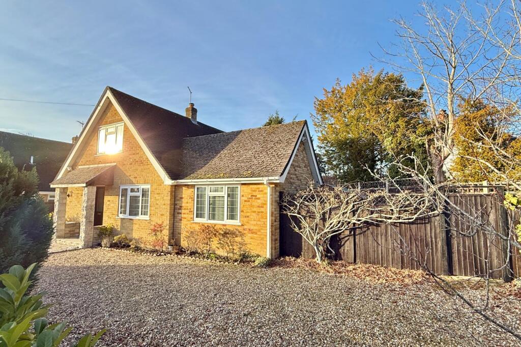 Main image of property: Lake Road, Verwood, BH31 6BY