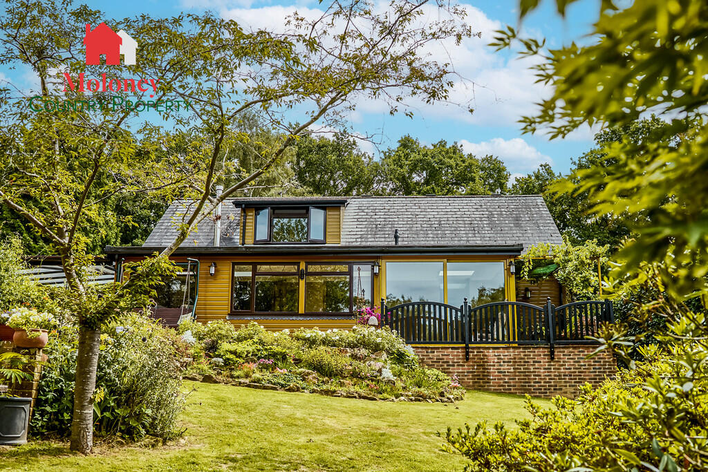 Main image of property: Rural sedlescombe, East Sussex TN33