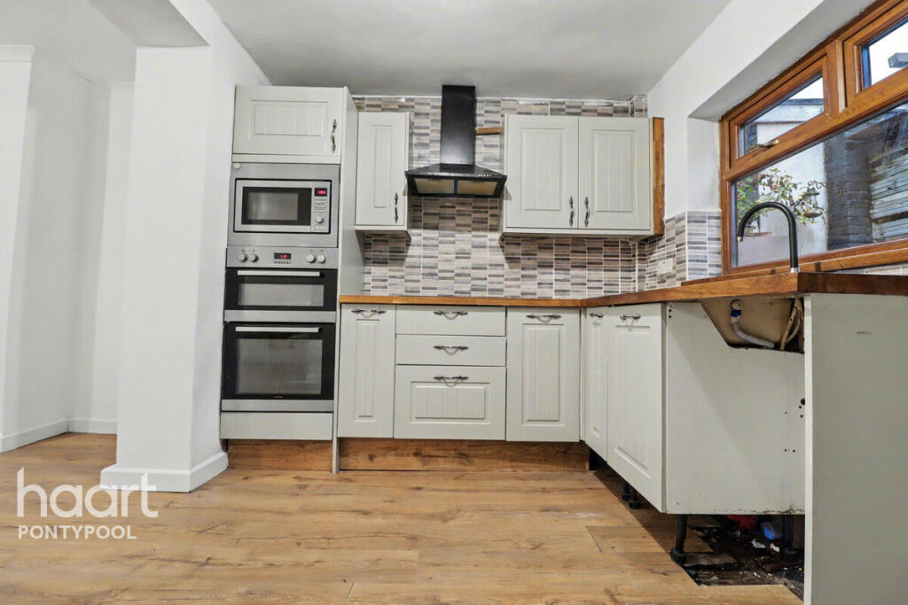 Main image of property: Hillrise, Pontypool