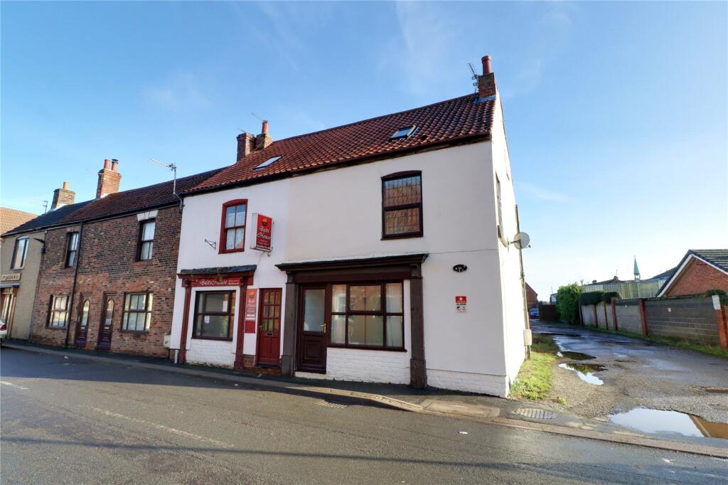 Main image of property: High Street, Crowle, Lincolnshire, DN17