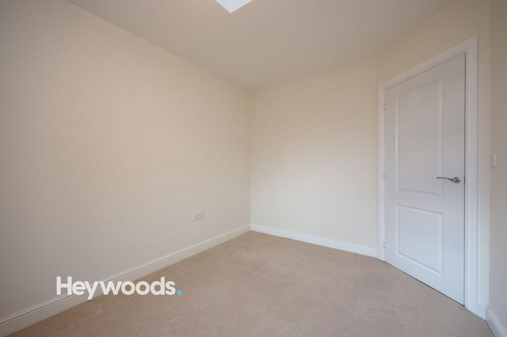 Matilda Grove, Newcastle, ST5 photo 2