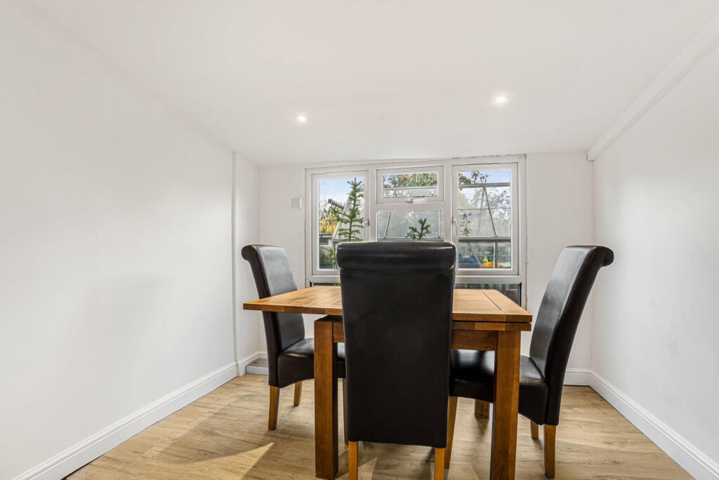 House in Chelmsford - View 4