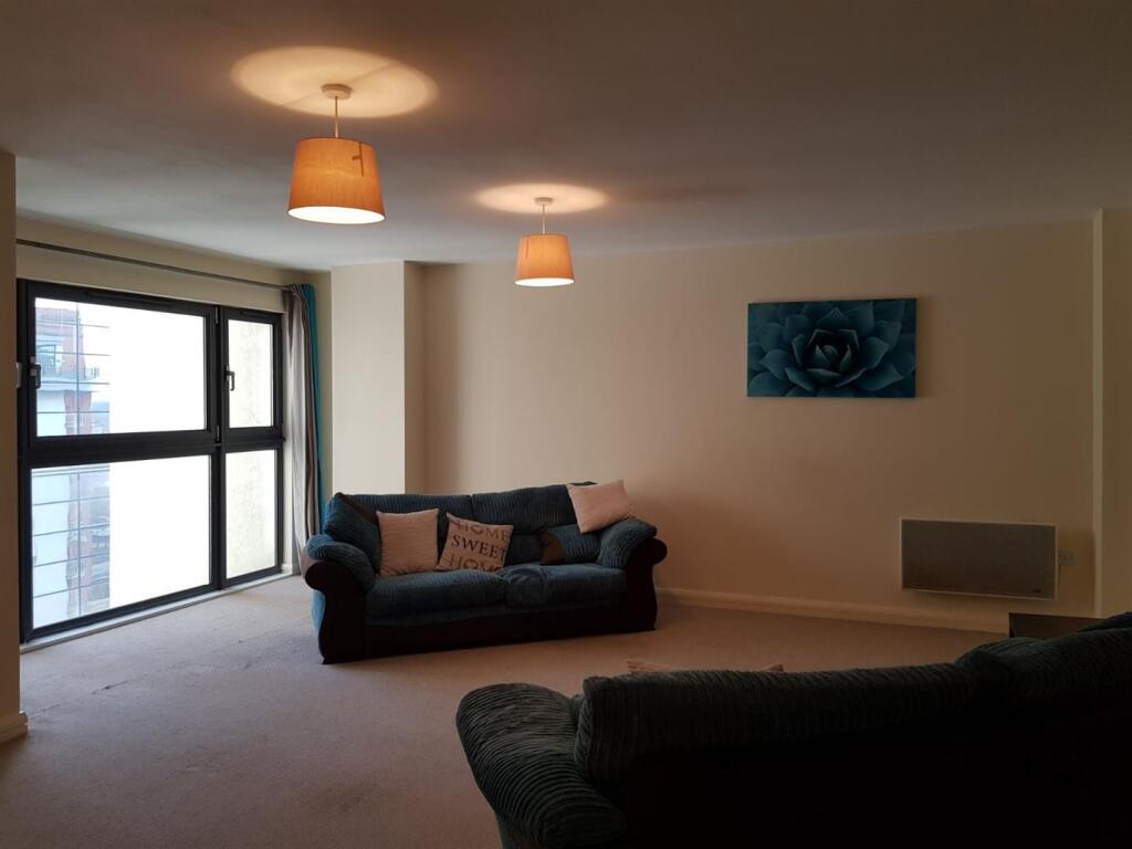 Apartment in Cardiff - View 5
