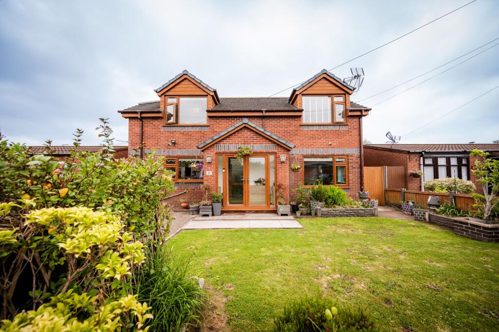 3-bed detached on Highfield Park, Liverpool, L31, £425,000