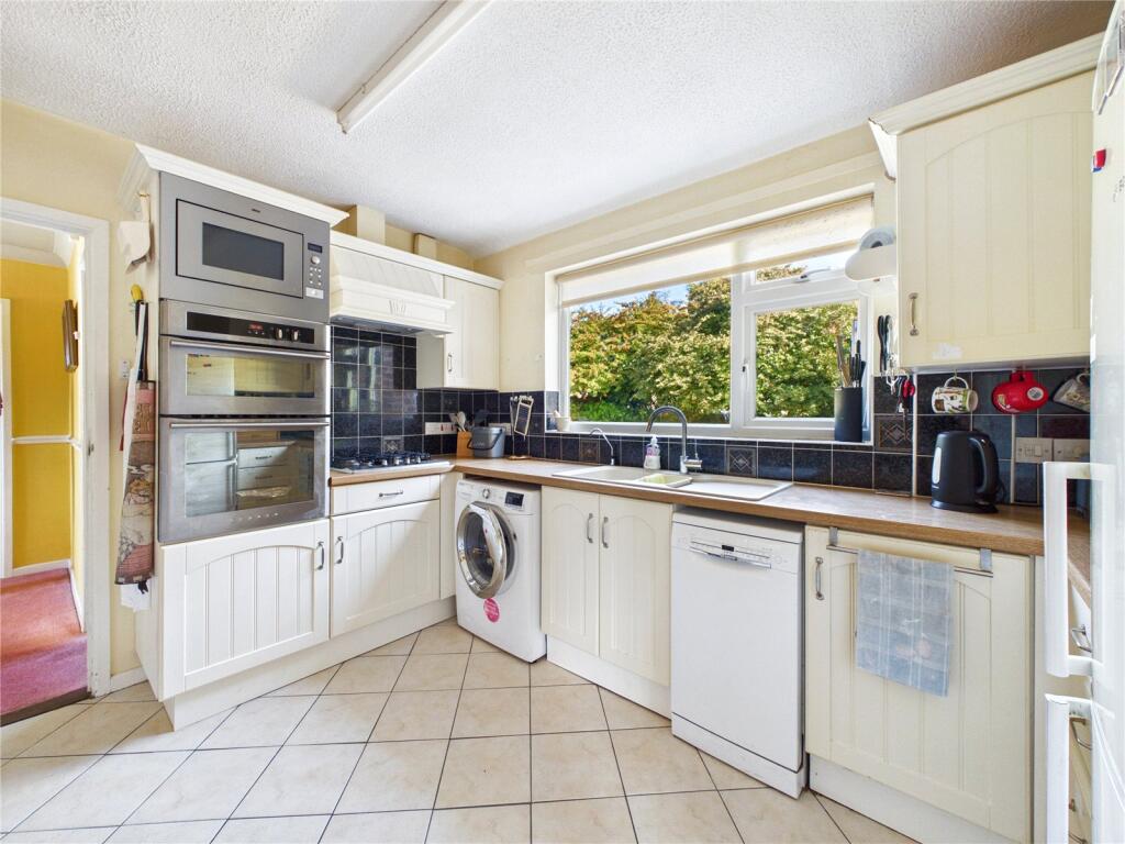 House in Ipswich - View 4