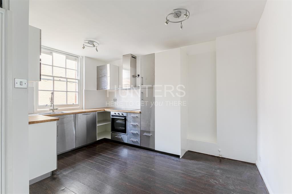 Apartment in London - View 3