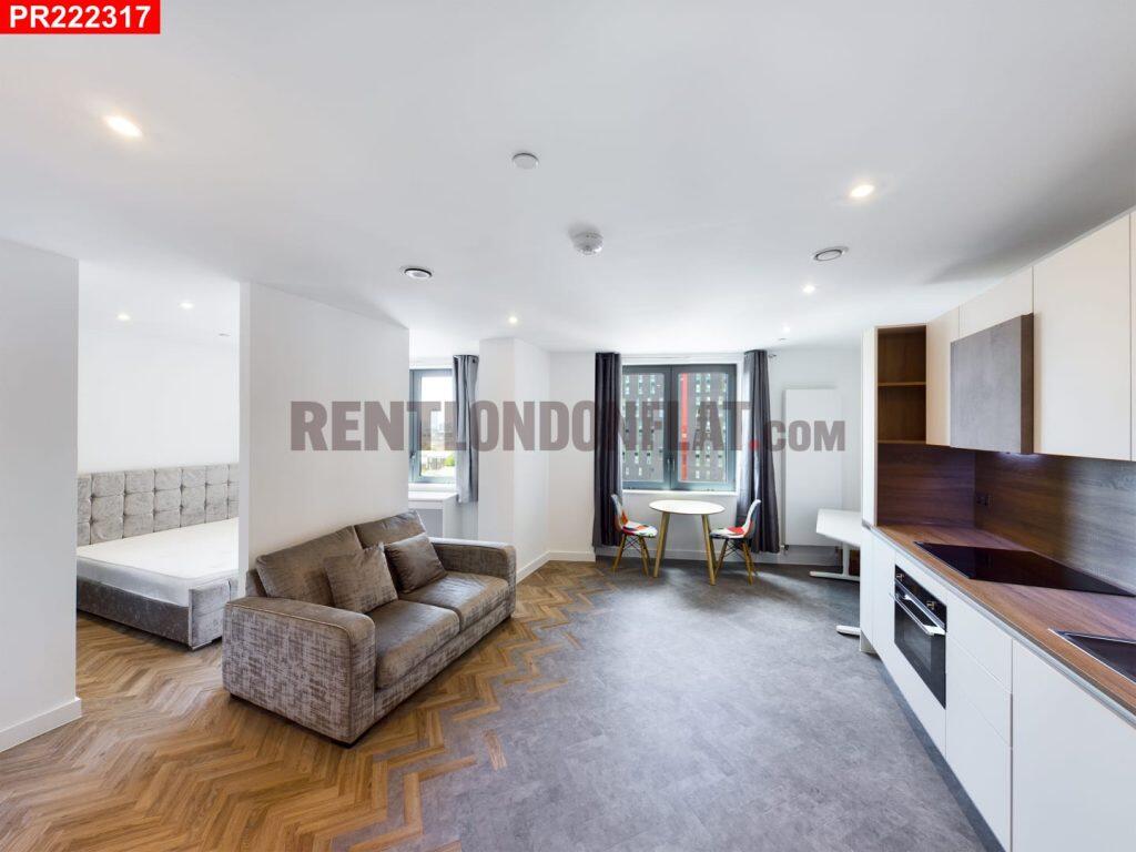 Main image of property: Bromley-by-Bow – Studio Flat