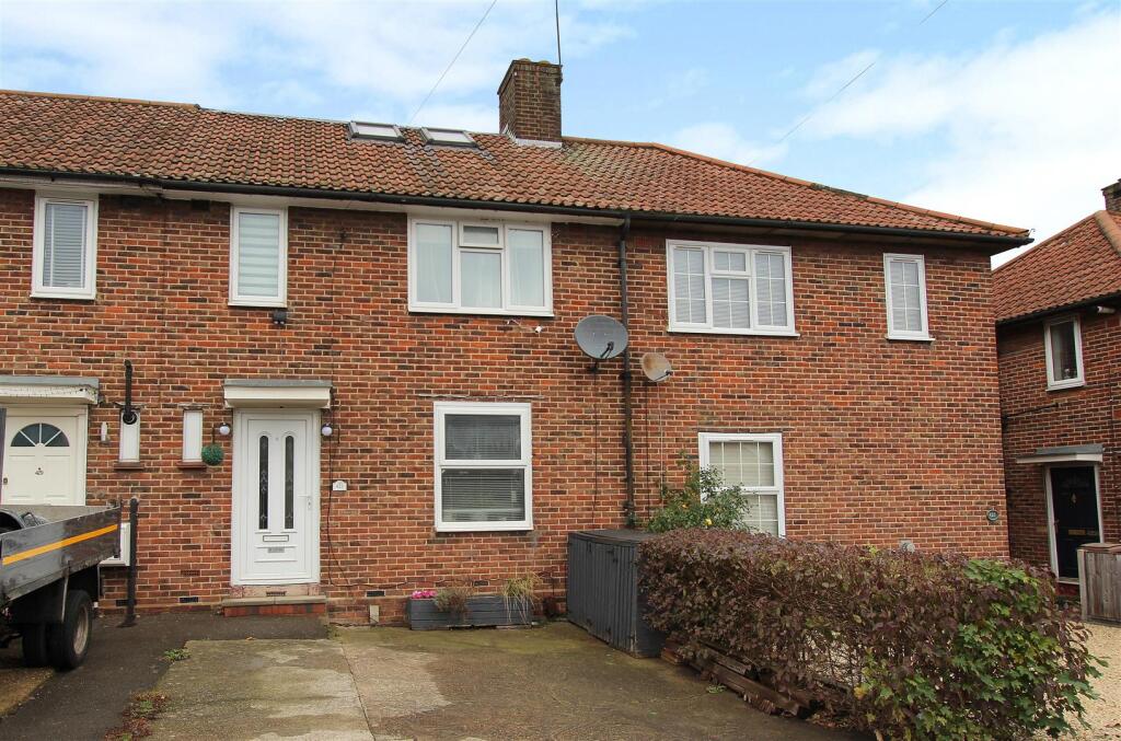 Middleton Road, Carshalton photo 3