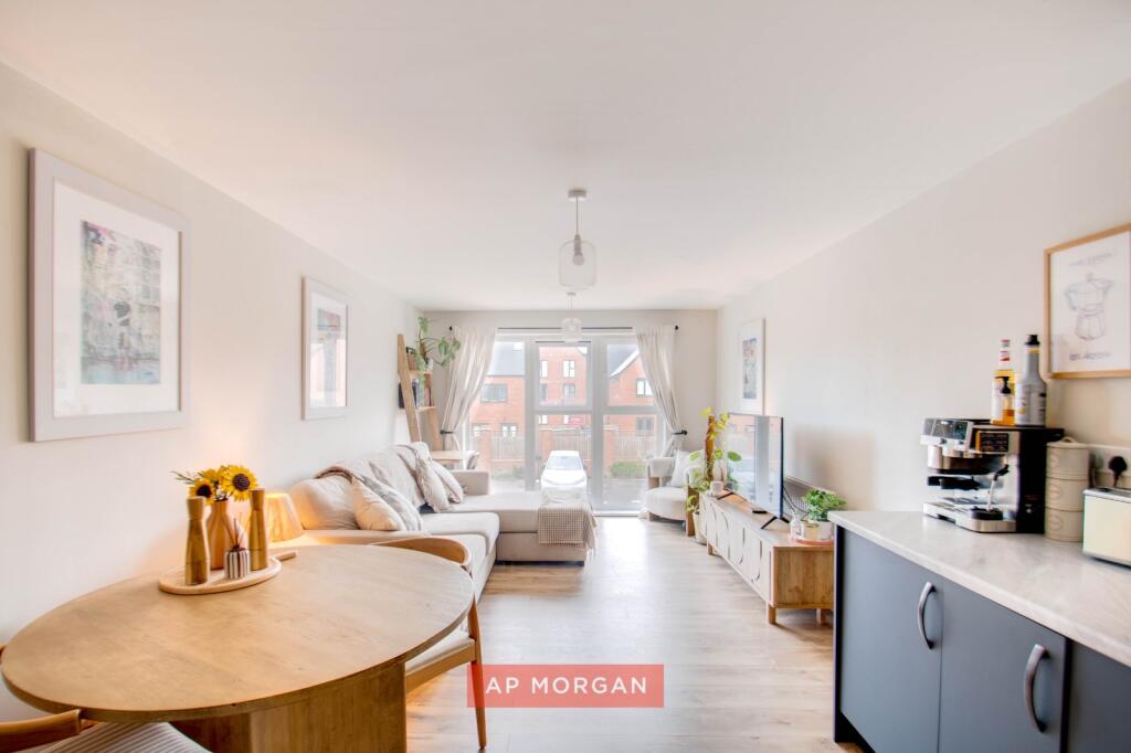 Apartment in Dudley, Audnam - View 2