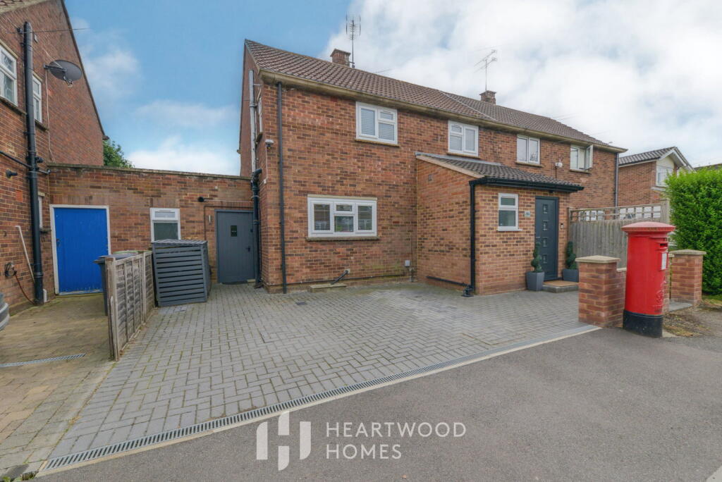 Main image of property: Roestock Lane, Colney Heath