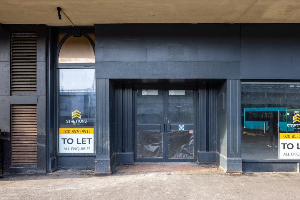 Main image of property: 30c Terminus Street, Harlow, Essex, CM20 1JH