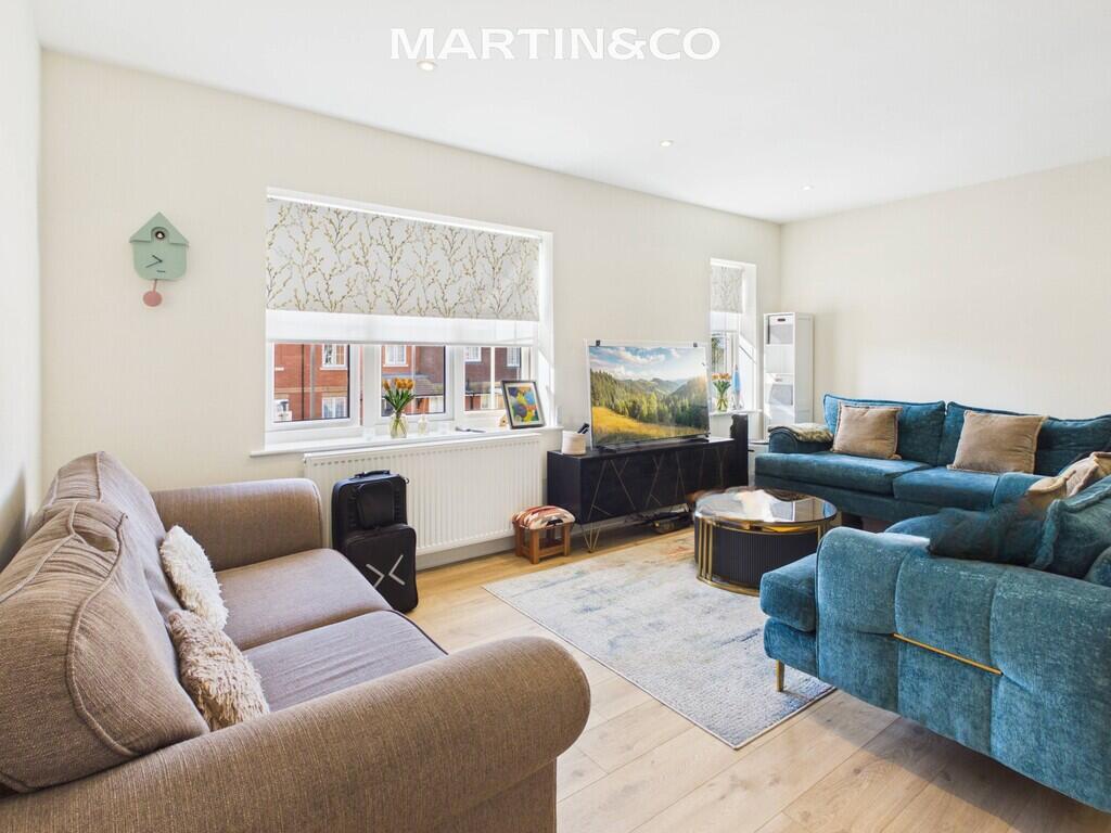 Apartment in Twickenham - View 5