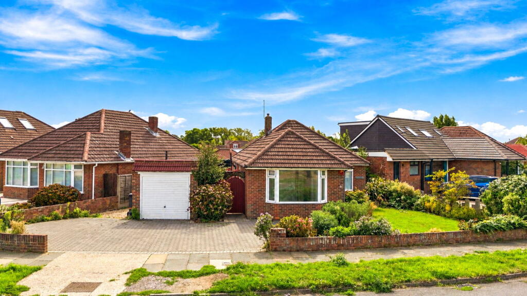 Main image of property: Barfield Park, Lancing, BN15 9DF