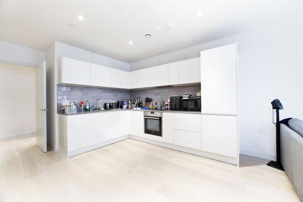 Apartment in London - View 4