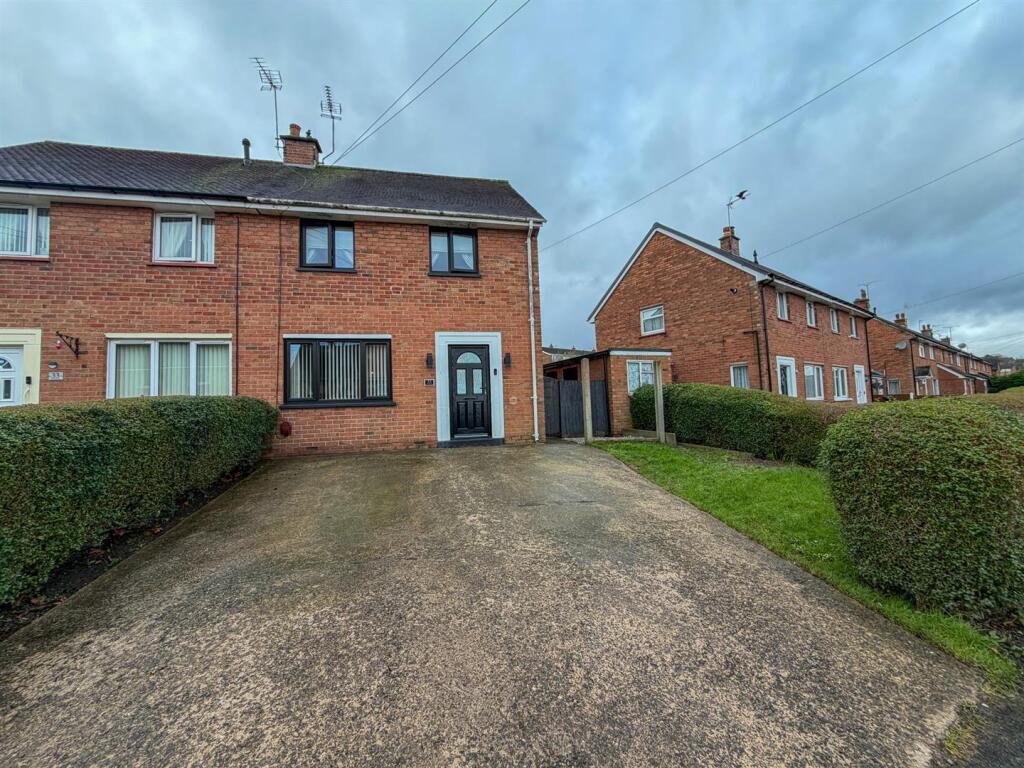 Main image of property: Heol Bryniog, Coedpoeth, Wrexham