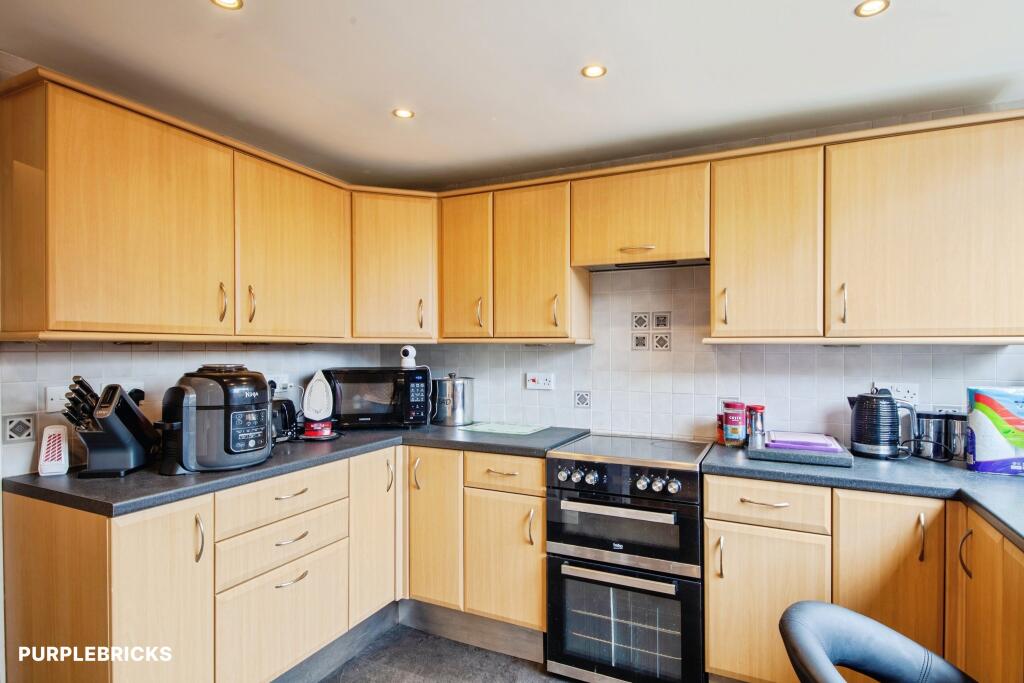 House in Sheffield - View 4