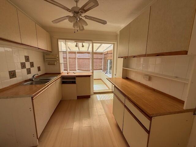 67 Willow Way, Ludham, Great Yarmouth, Norfolk NR29 5QS photo 4