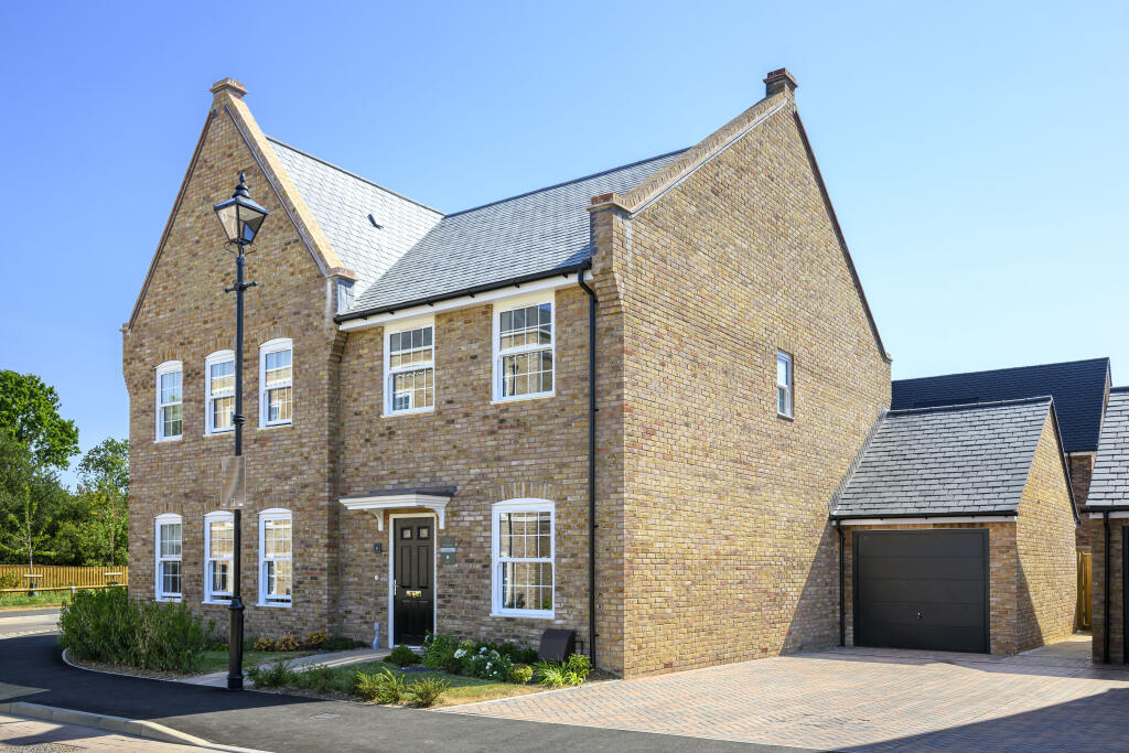 Main image of property: Lorimer Avenue,
Alfold Road,
Cranleigh,
GU6 8WQ