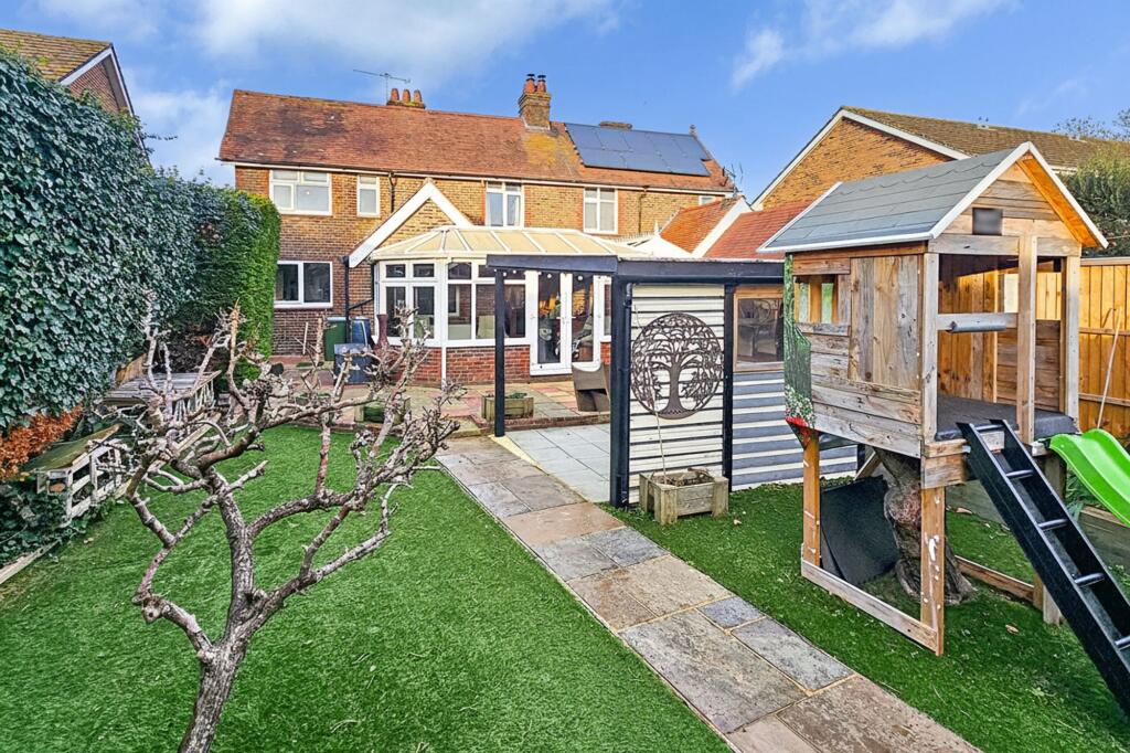 Main image of property: Worthing Road, Wick, BN17