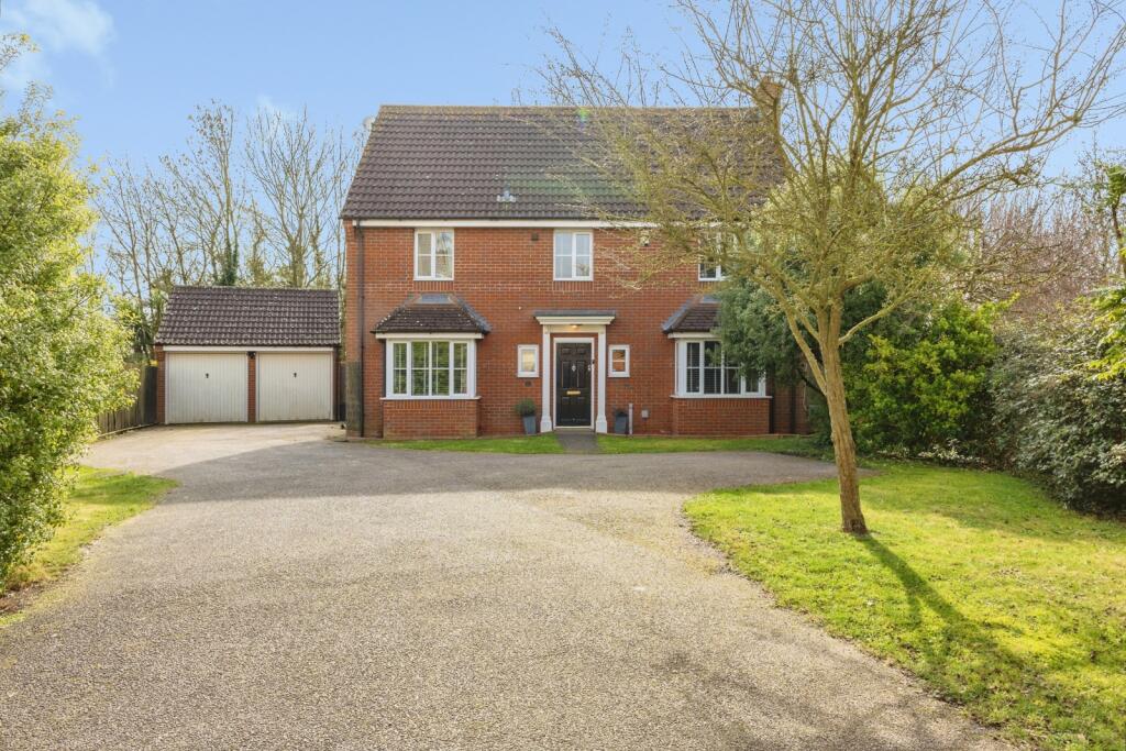 Main image of property: Wood Avens Way, WYMONDHAM, Norfolk, NR18