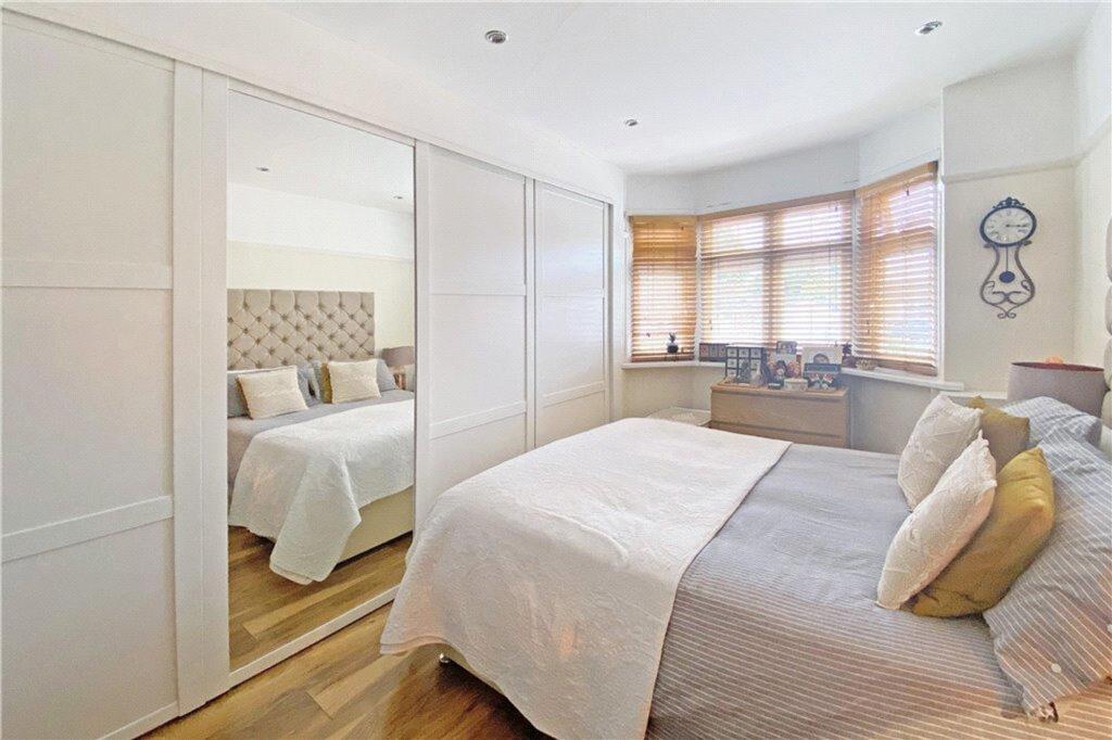 House in London - View 4