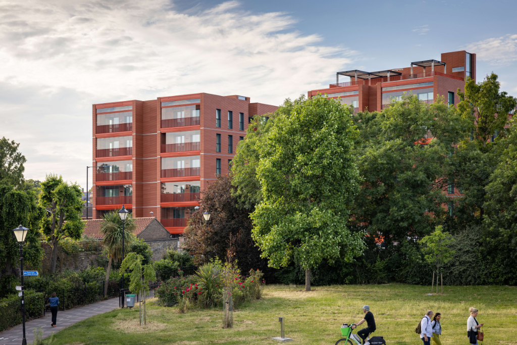 2-bed flat on Artisi,
Civic Avenue, 
London, 
W6 9GS, £1,060,000