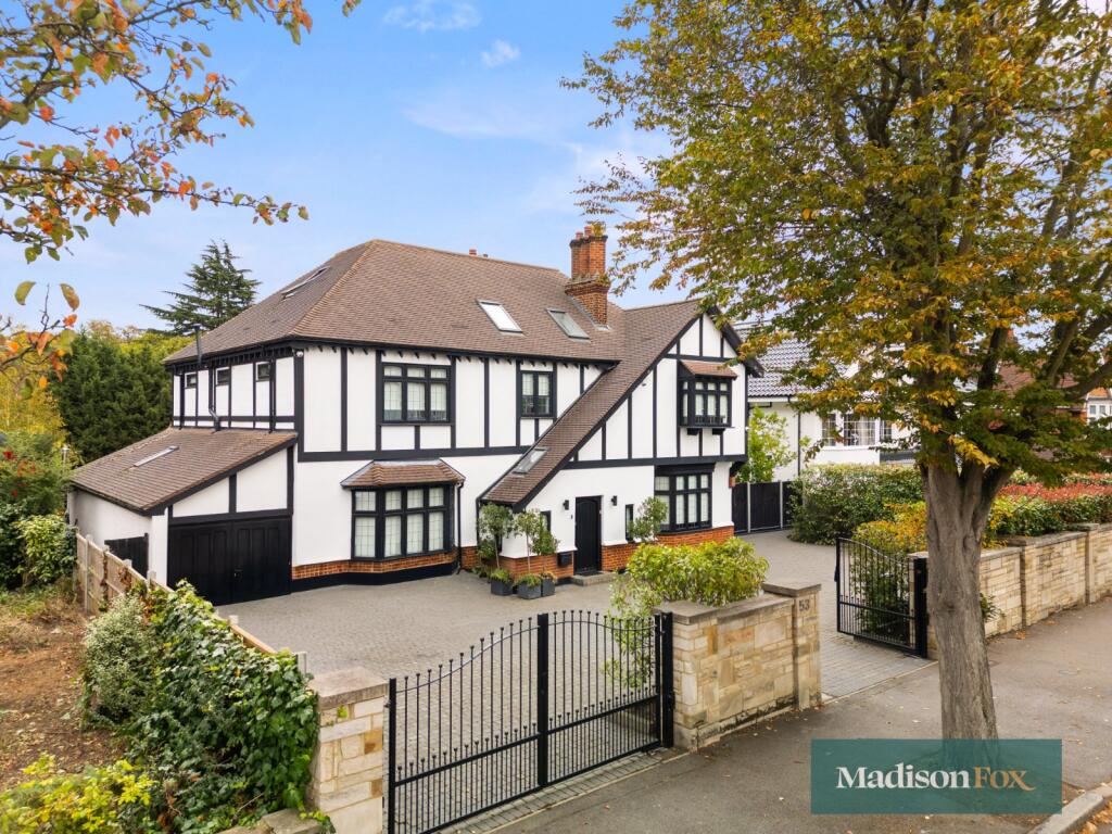 Main image of property: Malford Grove, South Woodford, E18